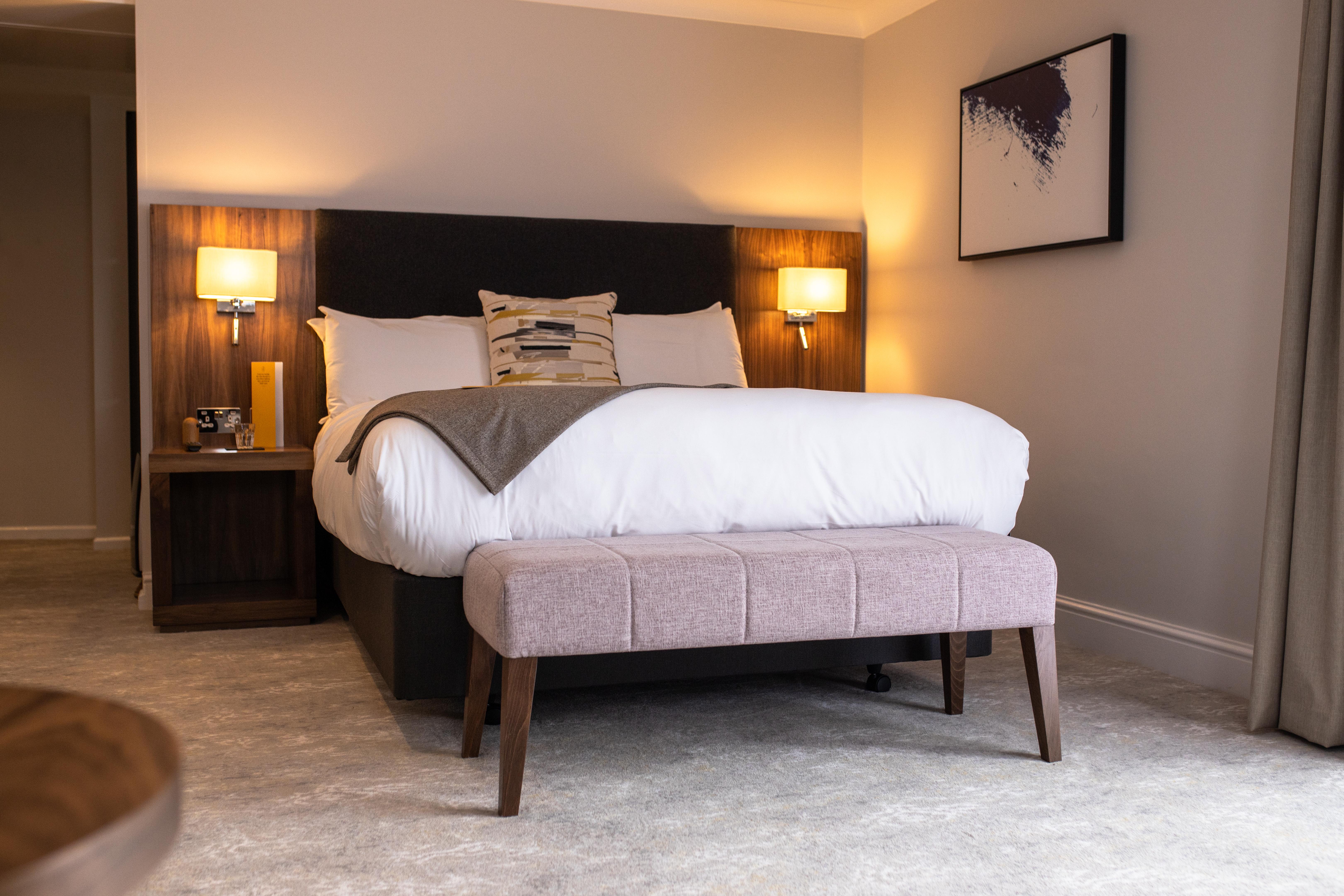 Voco Oxford Thames By Ihg Hotel Kennington  Bagian luar foto