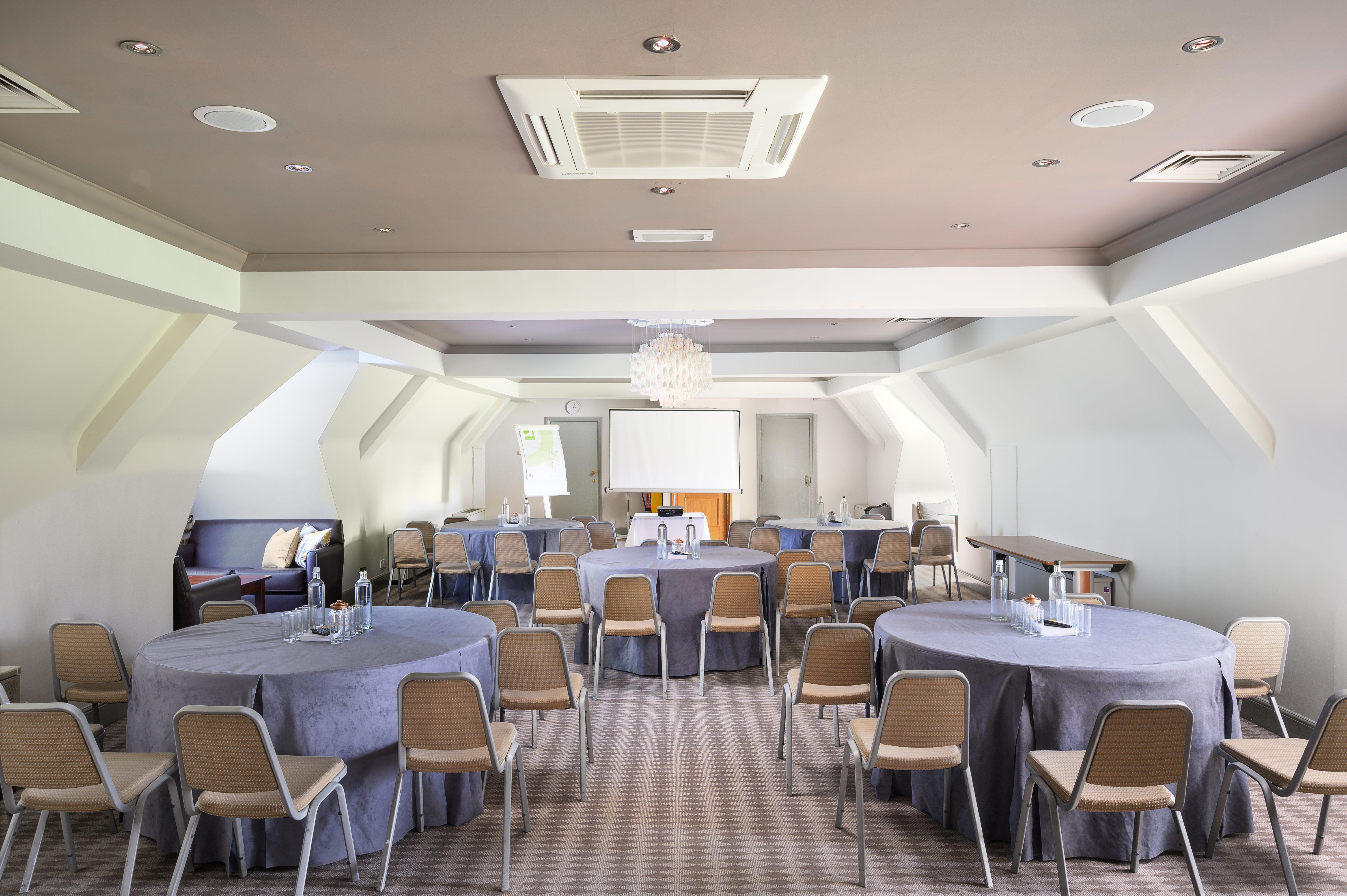 Voco Oxford Thames By Ihg Hotel Kennington  Bagian luar foto