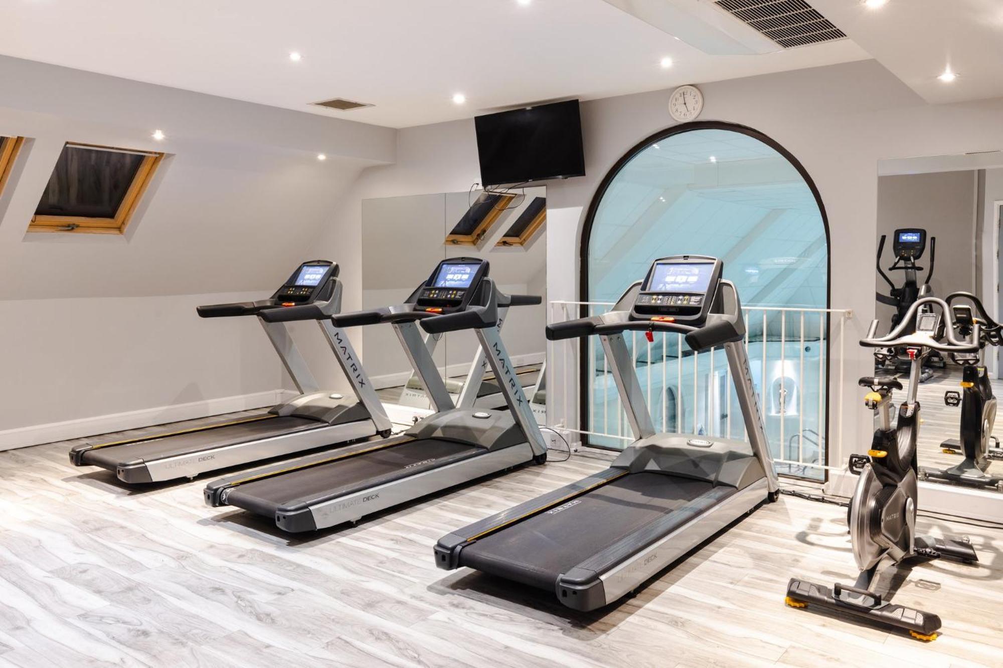 Voco Oxford Thames By Ihg Hotel Kennington  Bagian luar foto